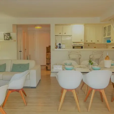 Maison Centre Village St Tropez Avenue Foch Holiday home *